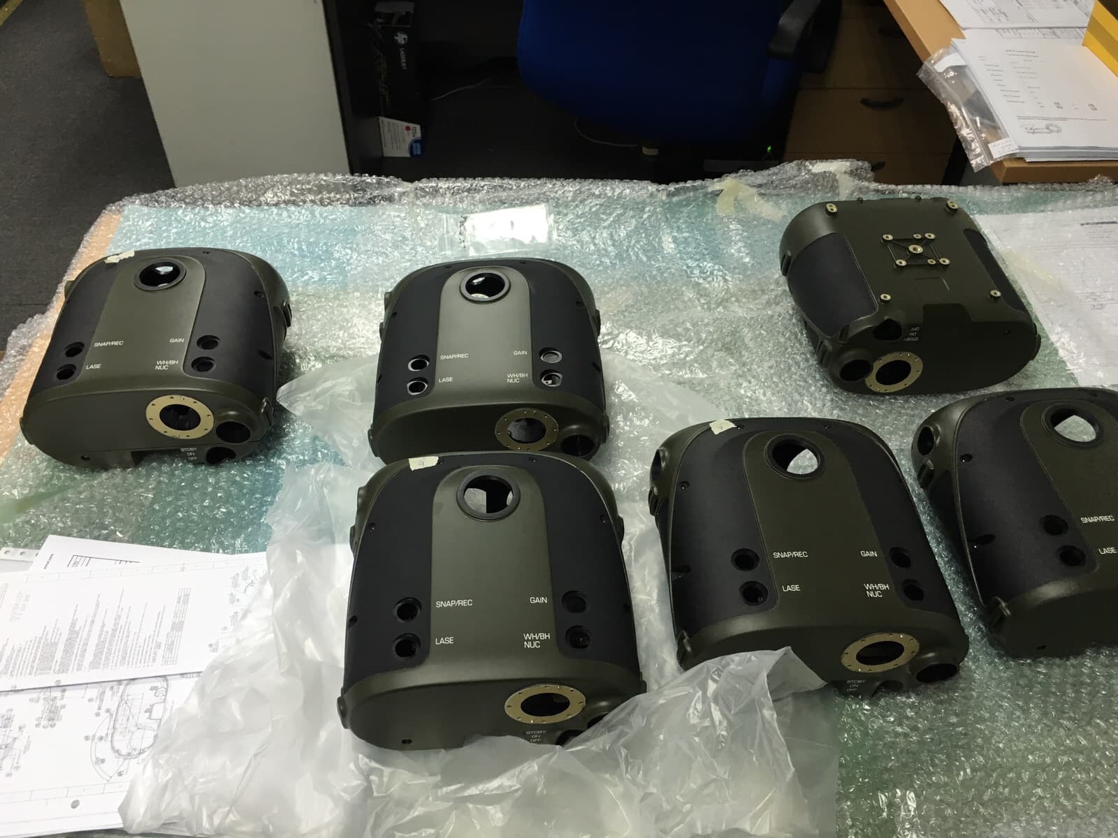 Display of turnkey assembly product: showcasing a fully assembled and ready-to-use product